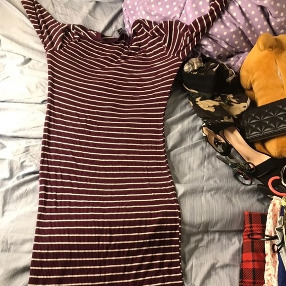 dress - Picture 2 of 7